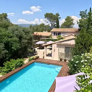 Couette-café La Salamandre En Provence ***